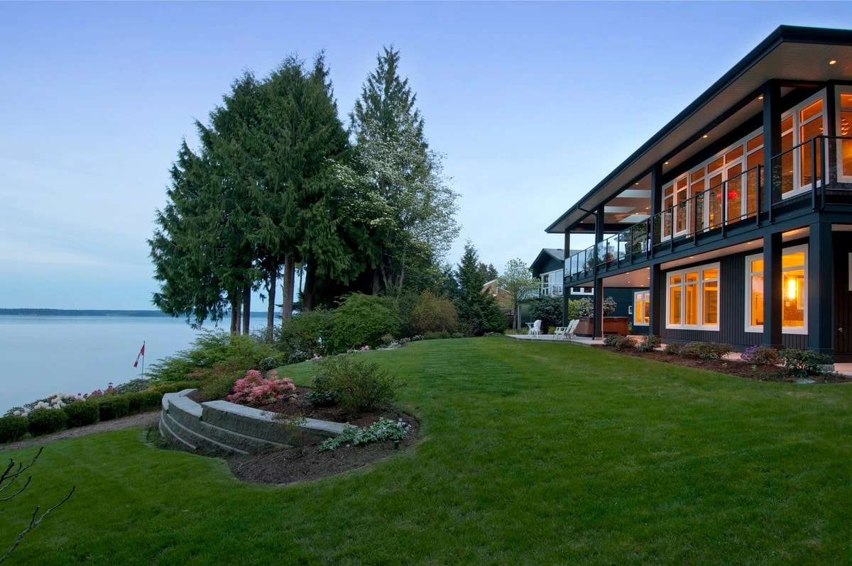 featured image for portfolio project "Saltair Waterfront"